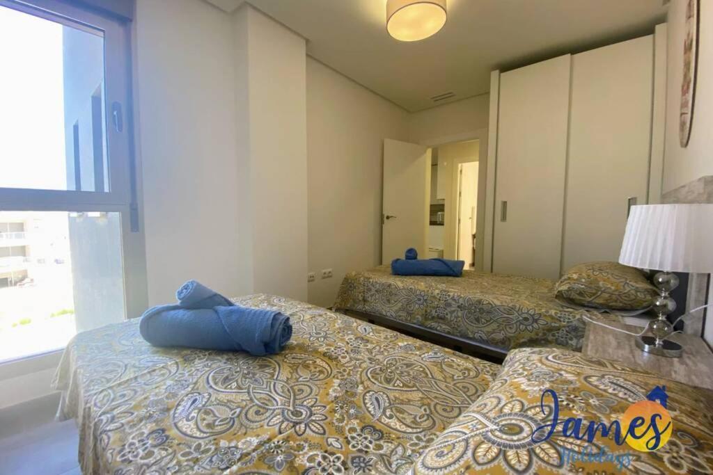 Green Hills Luxury Apartment With Comm Pool 알리칸테 외부 사진