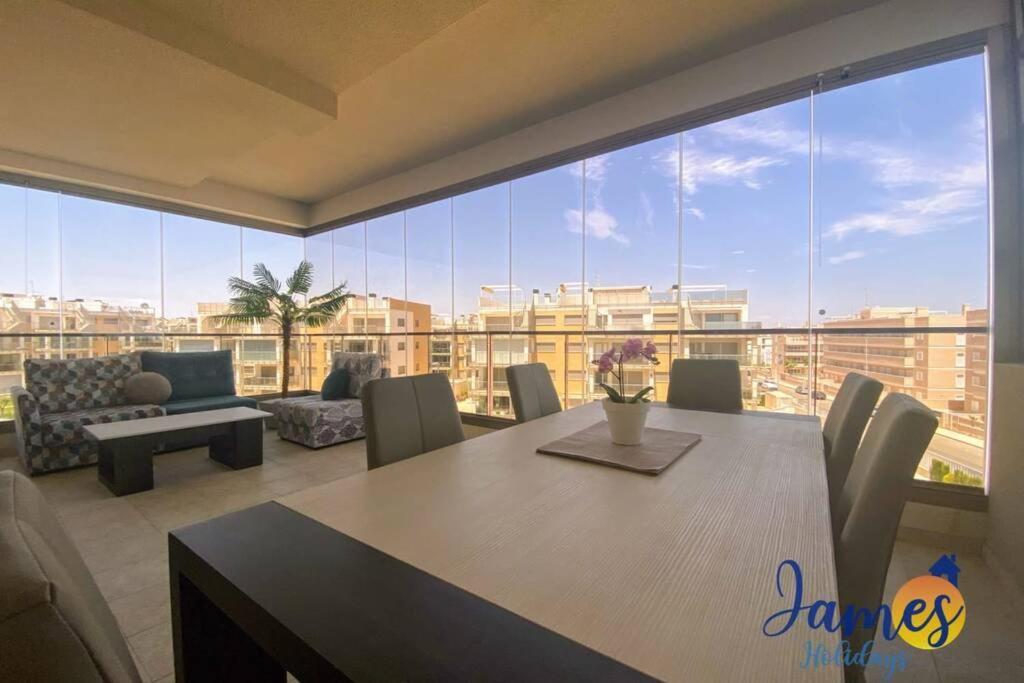Green Hills Luxury Apartment With Comm Pool 알리칸테 외부 사진