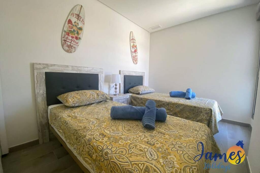 Green Hills Luxury Apartment With Comm Pool 알리칸테 외부 사진
