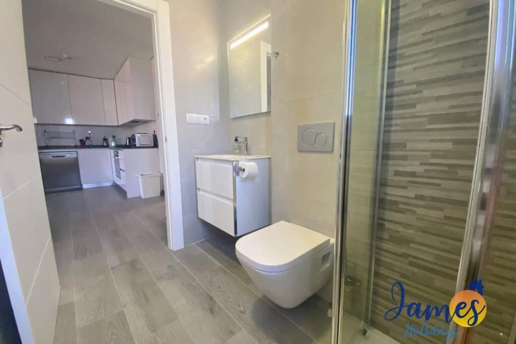 Green Hills Luxury Apartment With Comm Pool 알리칸테 외부 사진