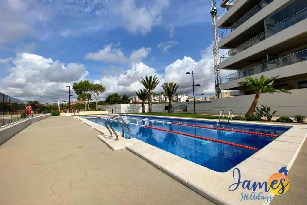 Green Hills Luxury Apartment With Comm Pool 알리칸테 외부 사진