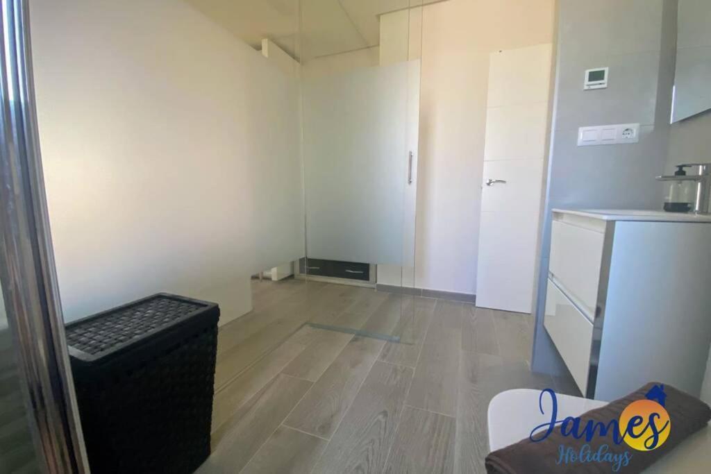 Green Hills Luxury Apartment With Comm Pool 알리칸테 외부 사진